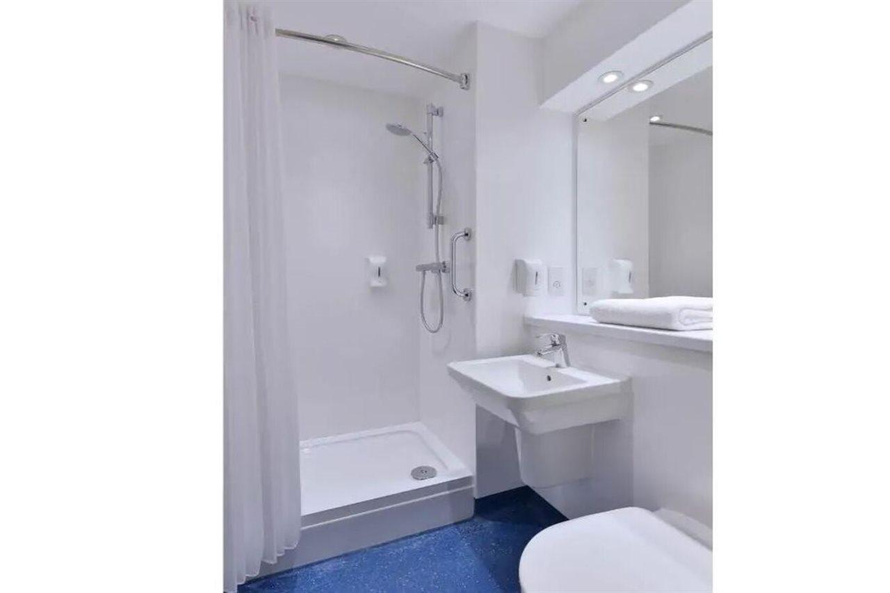 Hotel Travelodge Newcastle 3*