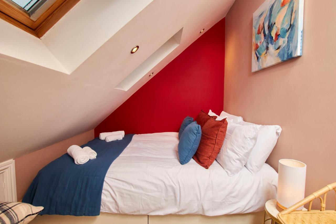 The Exquisite Gem Of - Sleeps 2 - Second Floor