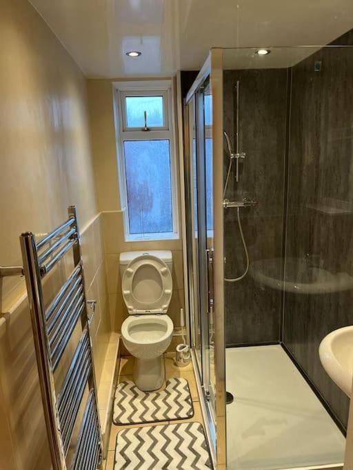 Ovington Grove 2 Fully Equipped Kitchen Free Parking 3 Bedrooms Netflix * Newcastle upon Tyne