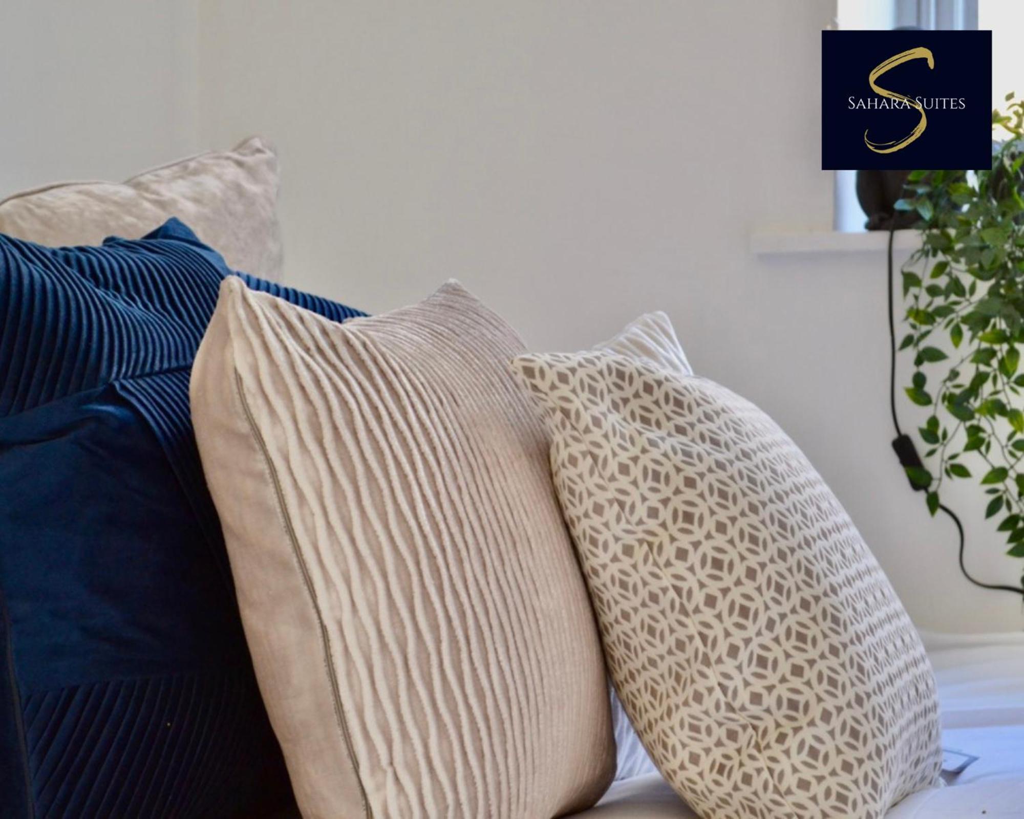 Apartment Quirky Modern Two Bedroom By Sahara Suites Short Lets & Serviced Newcastle upon Tyne
