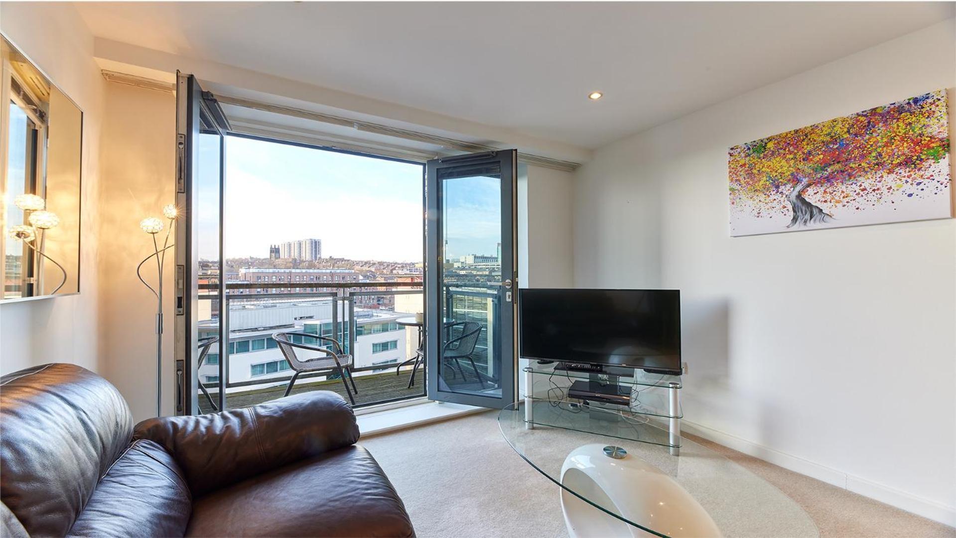 Quadrant - Unique Apartment