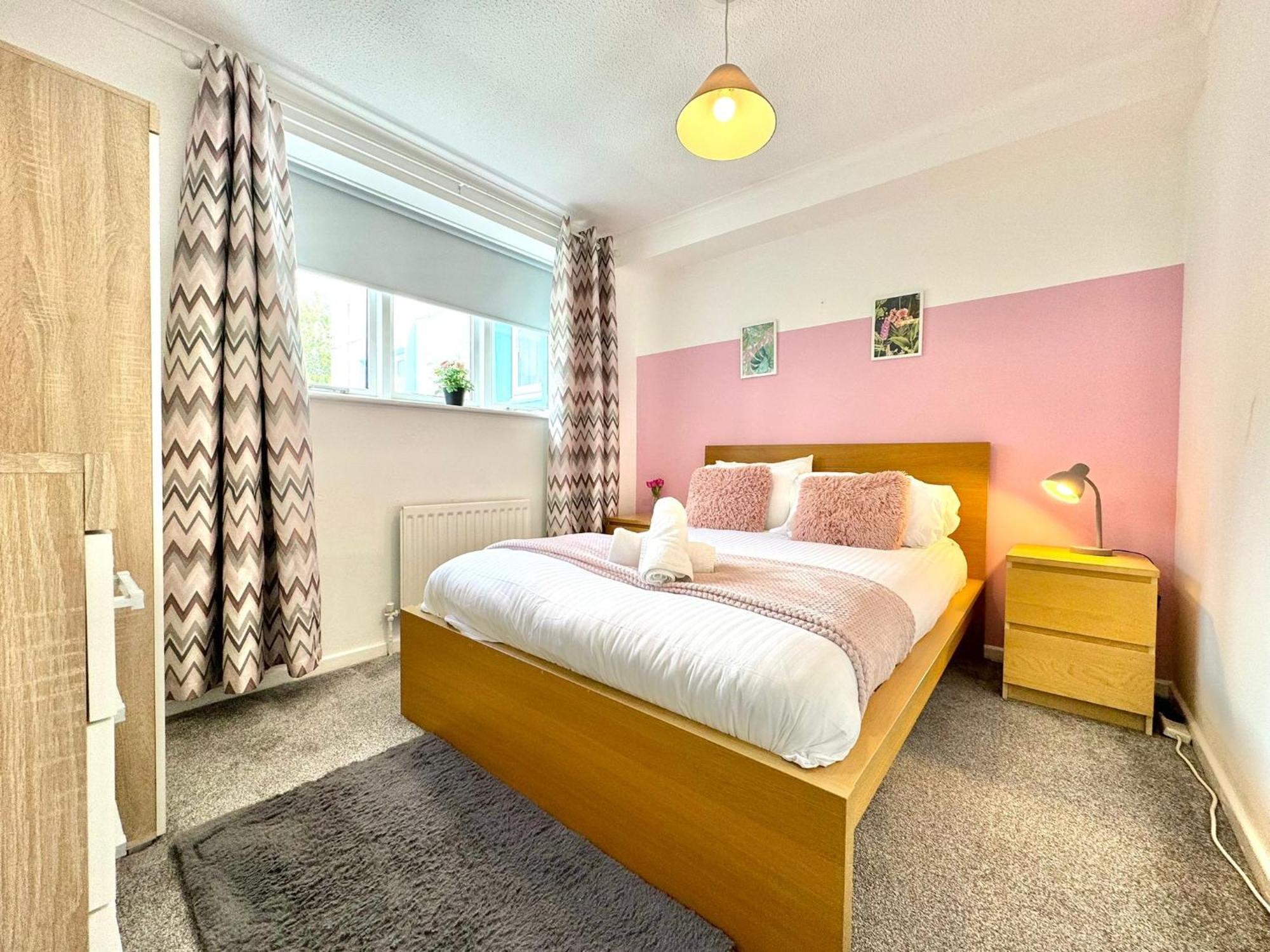 The Alnham, Large 3 Bed Apartment, Close To The Newcastle upon Tyne