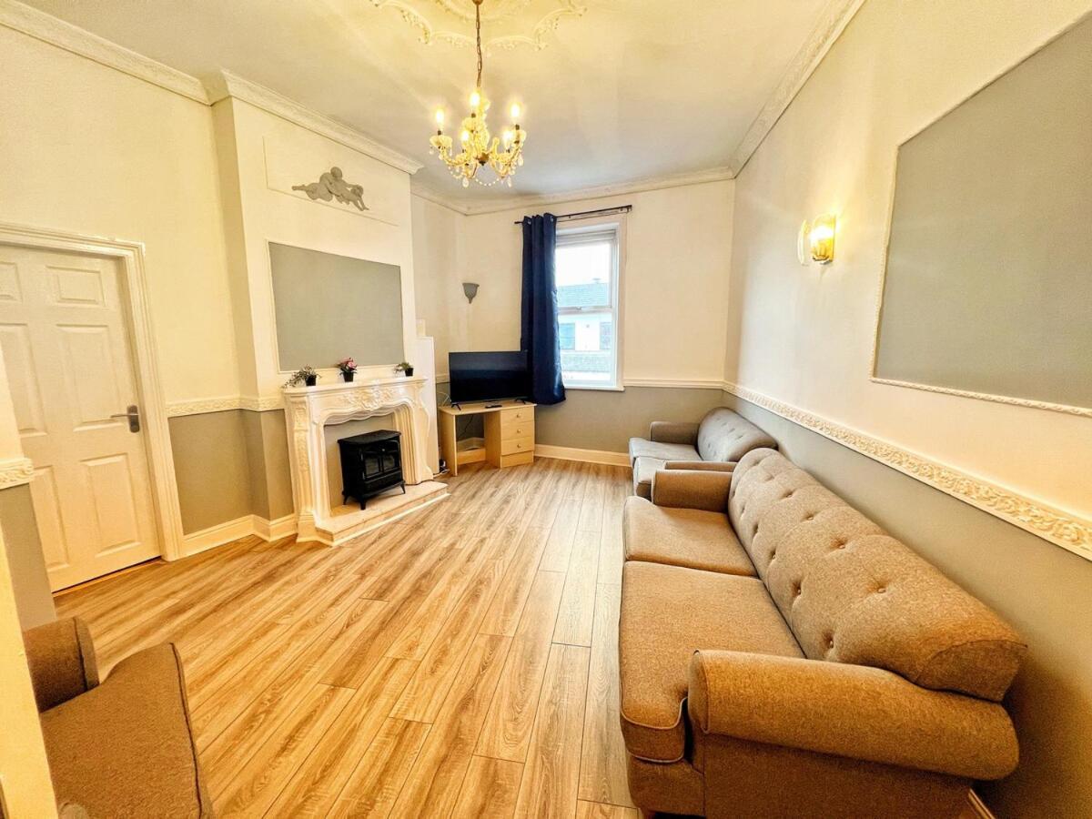 Apartment Numero Uno Essential Base Newcastle upon Tyne