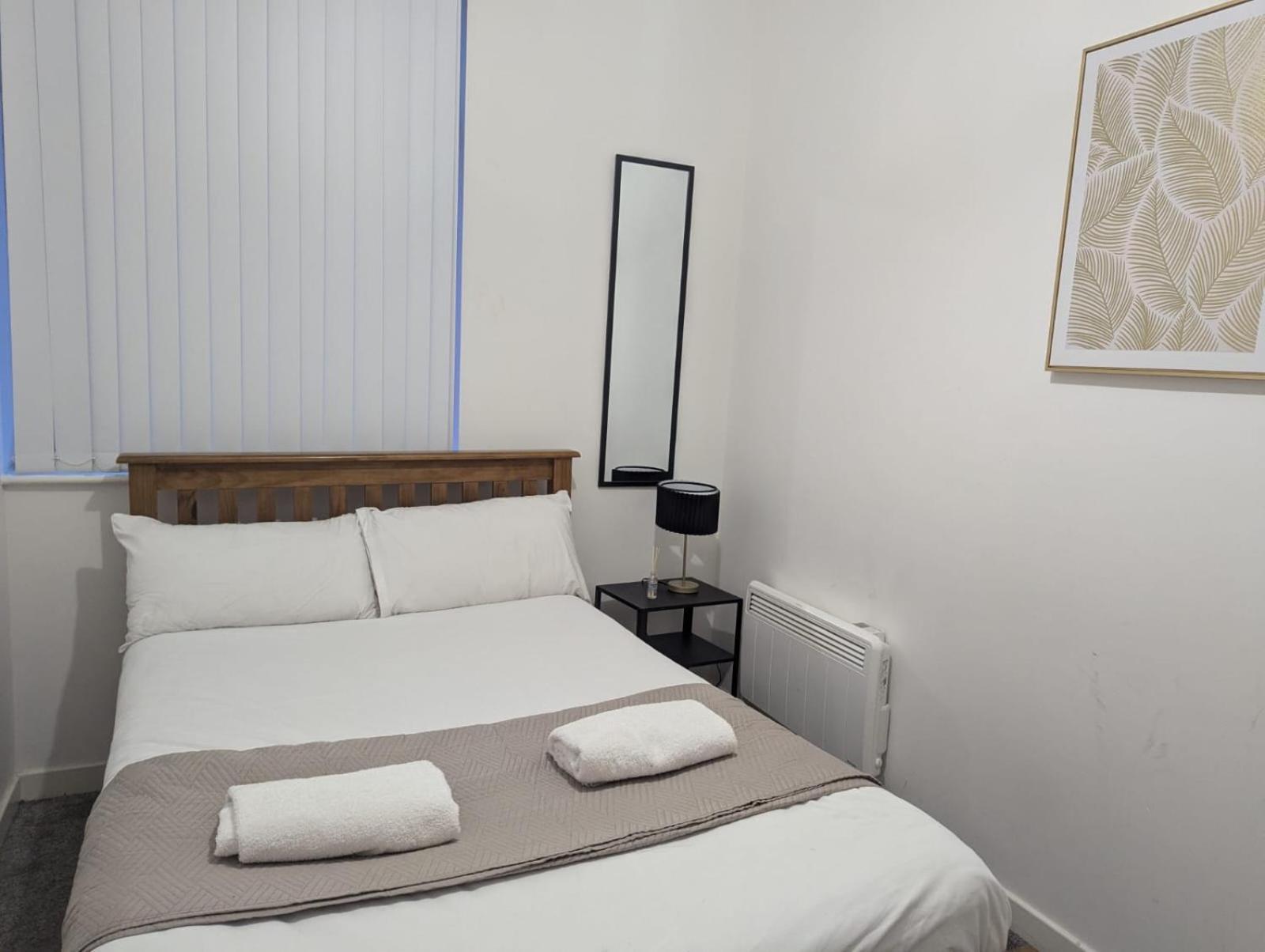 Apartment 3 Bedroom Centre Powdene House