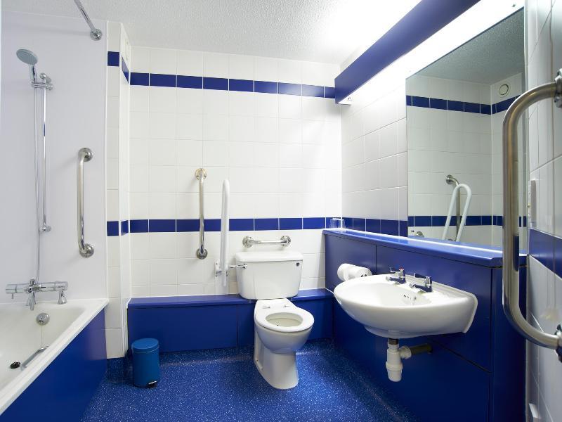 Travelodge Newcastle 3*