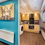 Newcastle Spacious City Centre Apartments