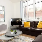 Alexander Apartments Central