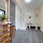 Newcastle City Apartments 35