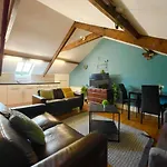 Citycentre 2Bed Apartment Wi-Fi Free Parking Free Snacks