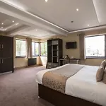 Grainger Apartments