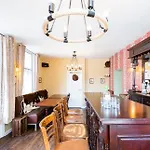 Honeypot House