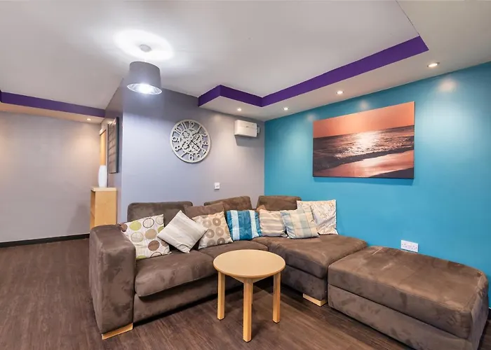 Newcastle Spacious City Centre Apartments