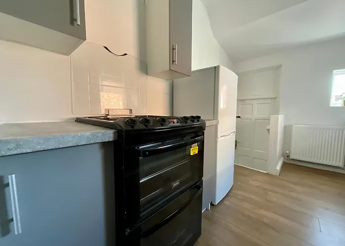 Hnfc Stays - Spacious House W/ All Essentials - 3B