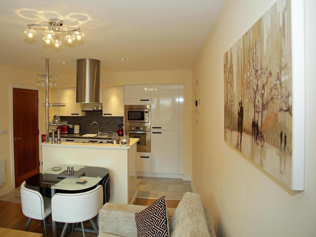 Magpie - Properties Unique Apartment