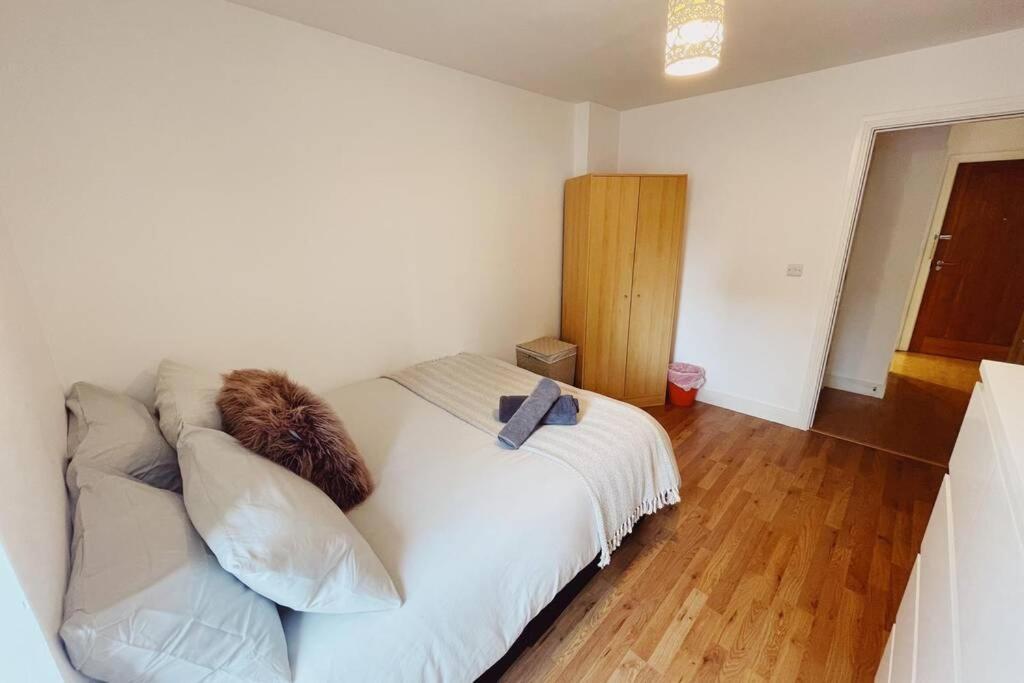 Apartment 1 Bedroom Centre - Sleeps 4 Free Parking Newcastle upon Tyne