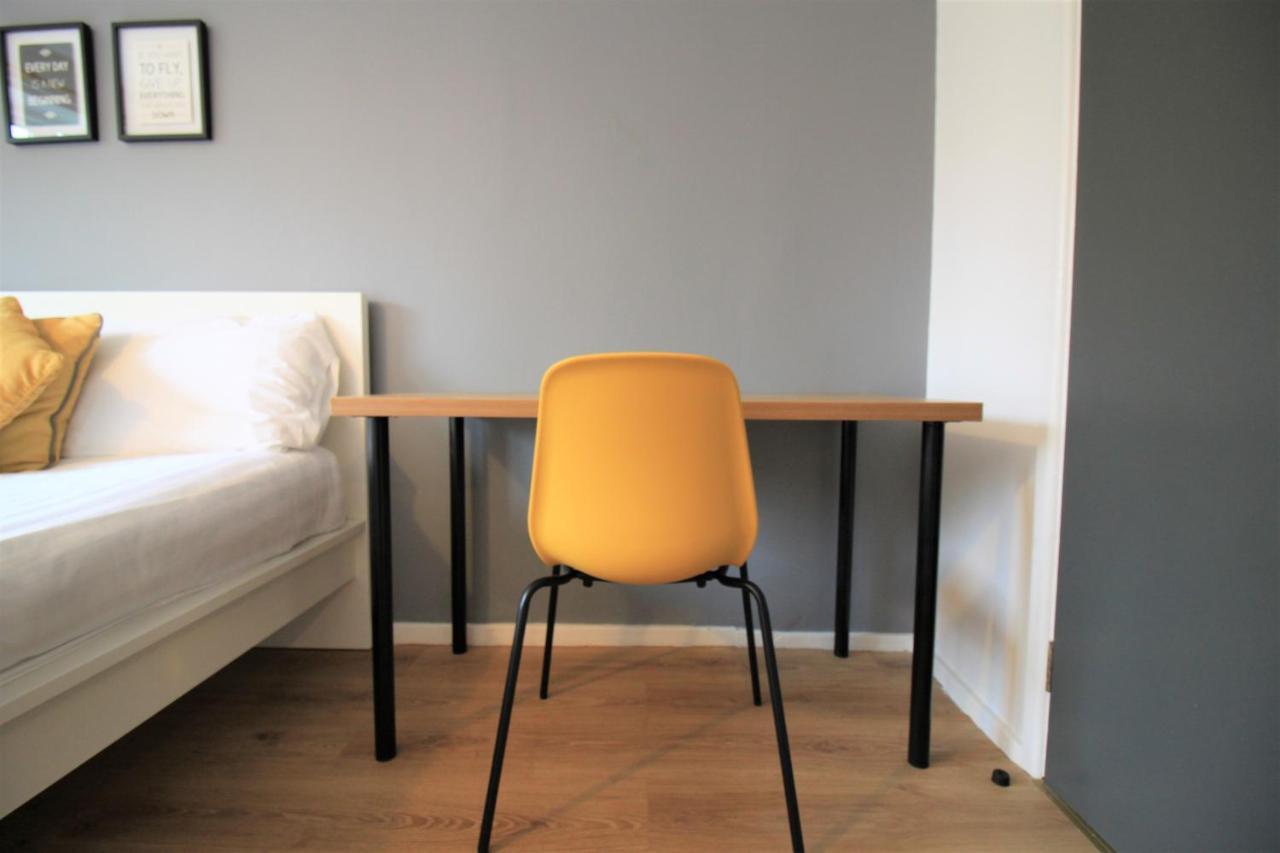 Hamilton House - Long Savings - Business & Contractors - Free Parking Holiday home