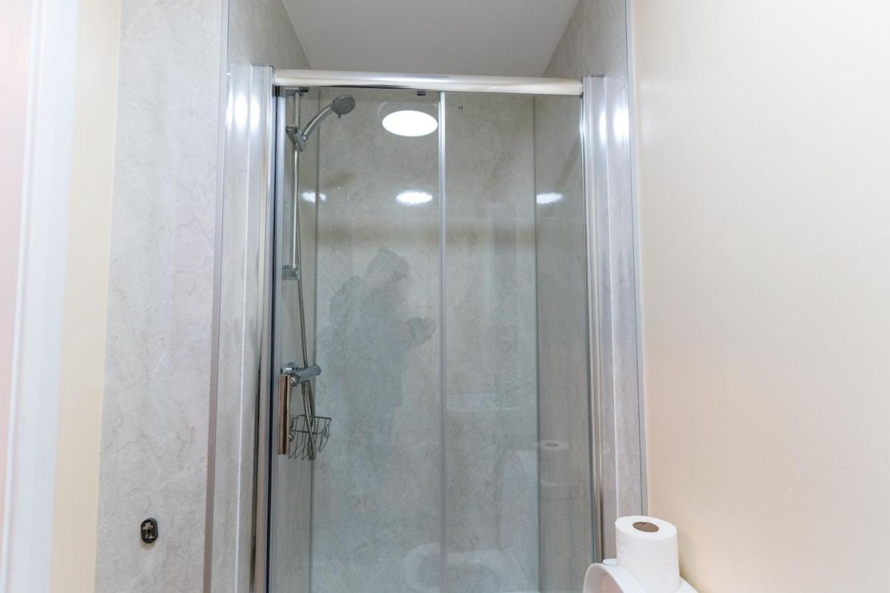 All En-suite *
