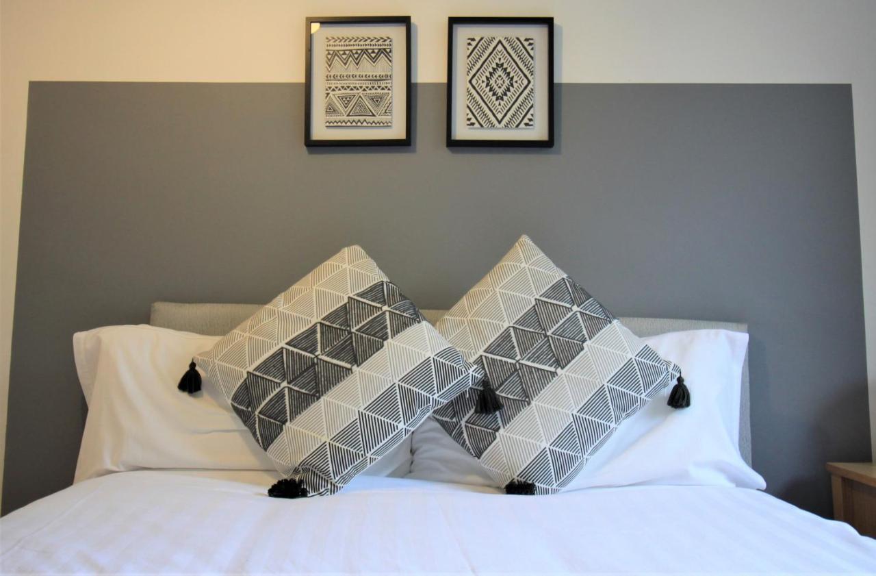 Hamilton House - Long Savings - Business & Contractors - Free Parking Holiday home