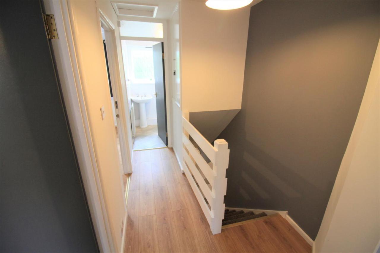 Holiday home Hamilton House - Long Savings - Business & Contractors - Free Parking *
