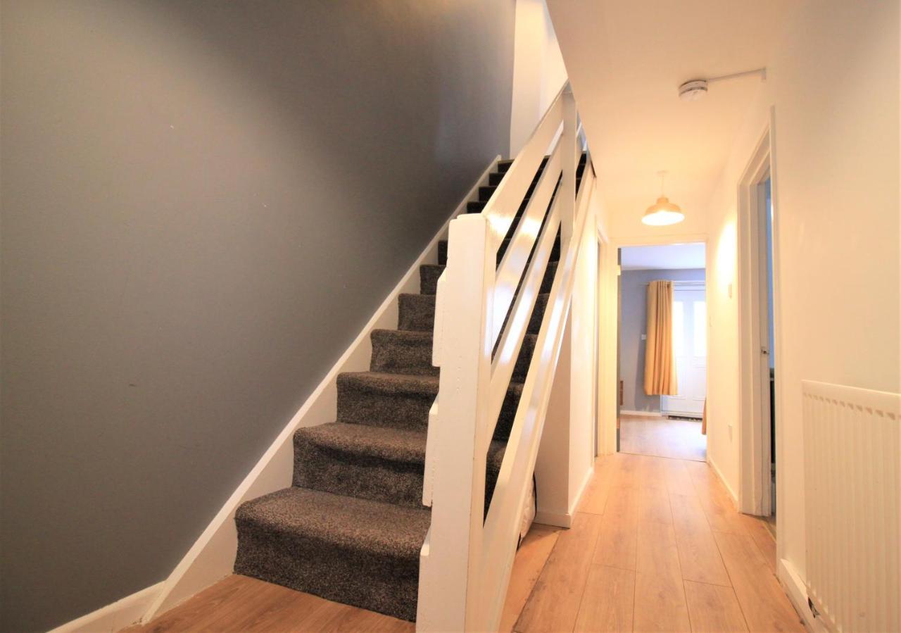 Hamilton House - Long Savings - Business & Contractors - Free Parking Newcastle upon Tyne