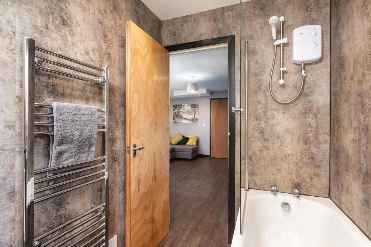 Spacious City Centre Apartment *