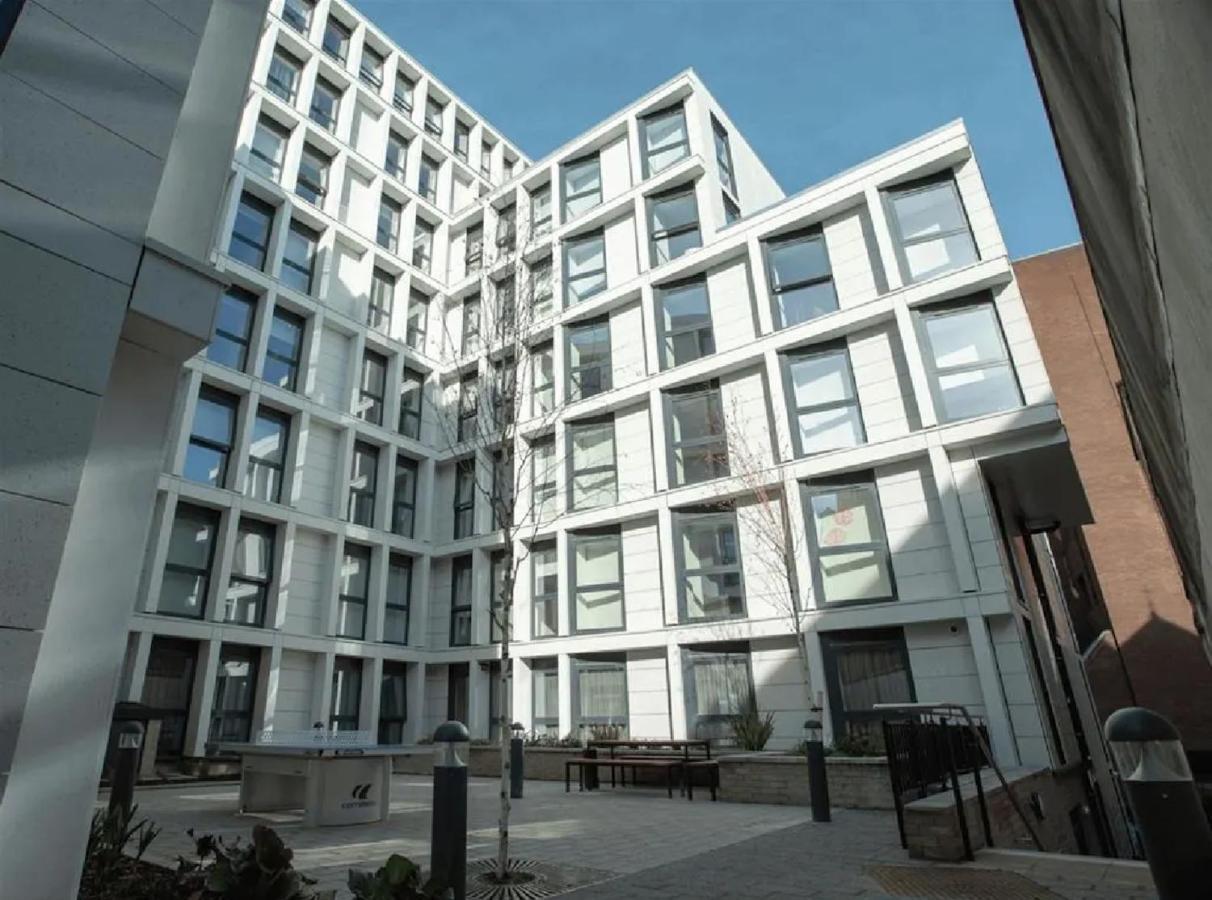 Apartment Charming Rooms, Newcastle Upon Tyne - Sk Newcastle upon Tyne
