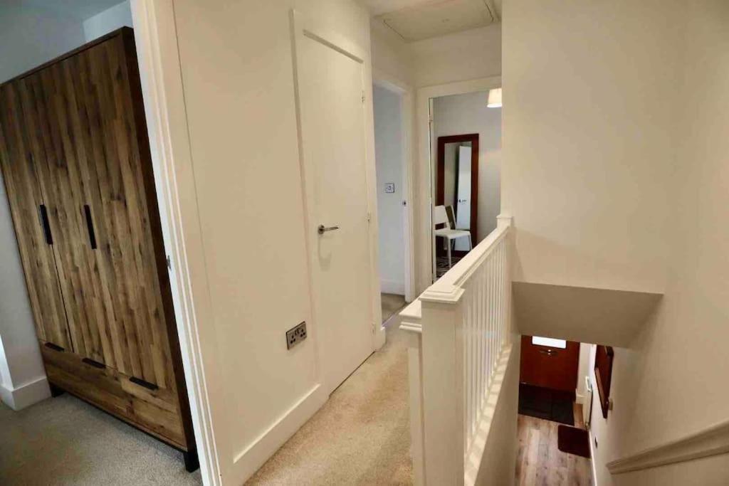 Apartment Boutique 3-bed Townhouse With Garden And Parking