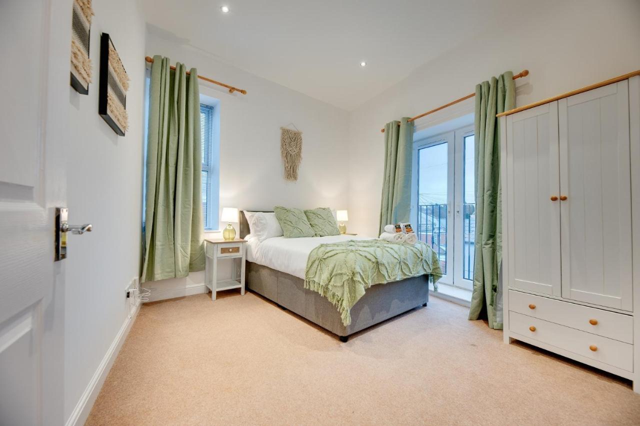 Armstrong - By Week2week Apartment Newcastle upon Tyne
