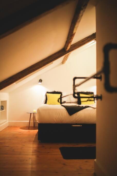 Games And Movies Lounge 7 Bed Centre Newcastle upon Tyne