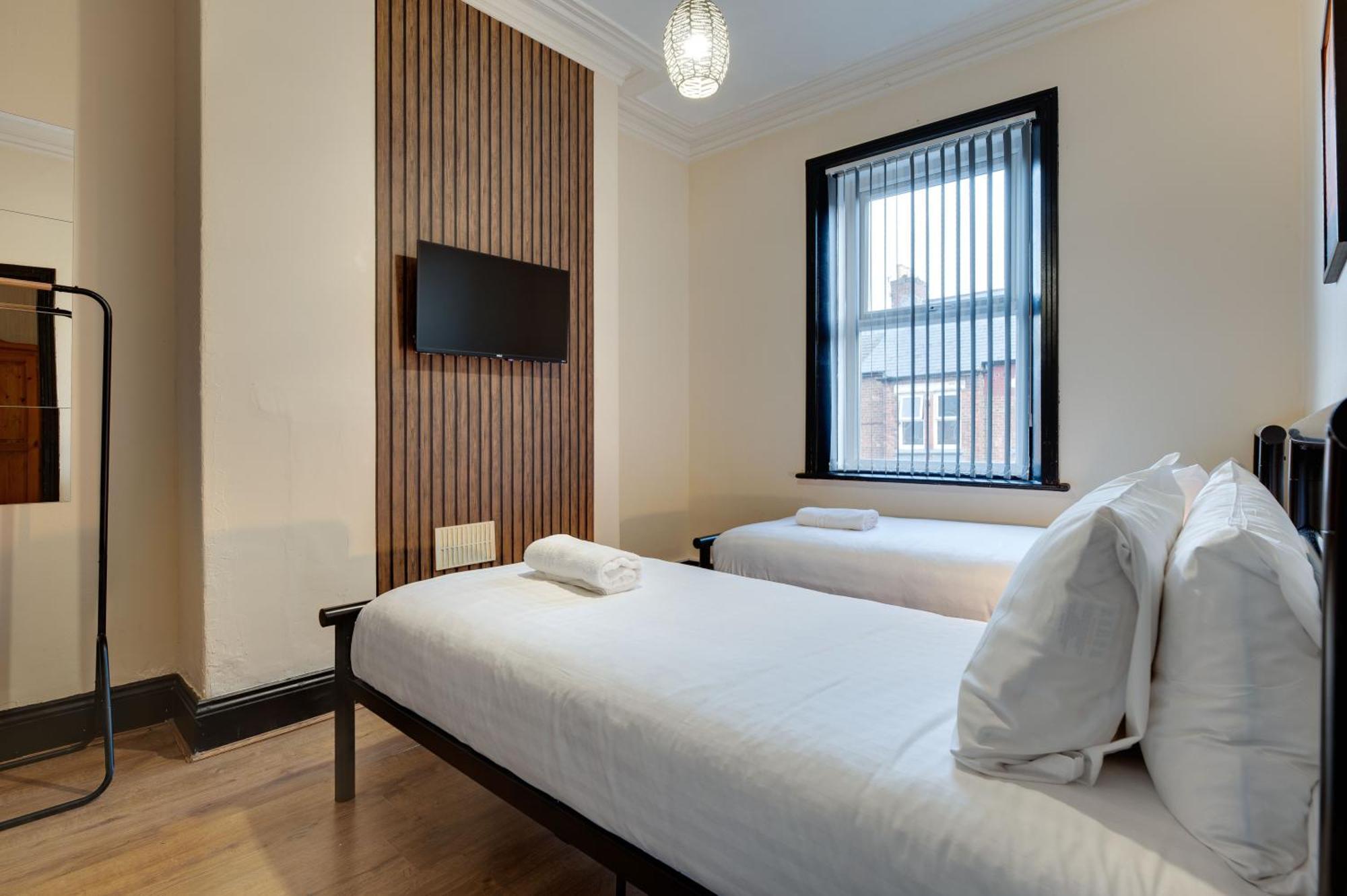 Apartment 35 *