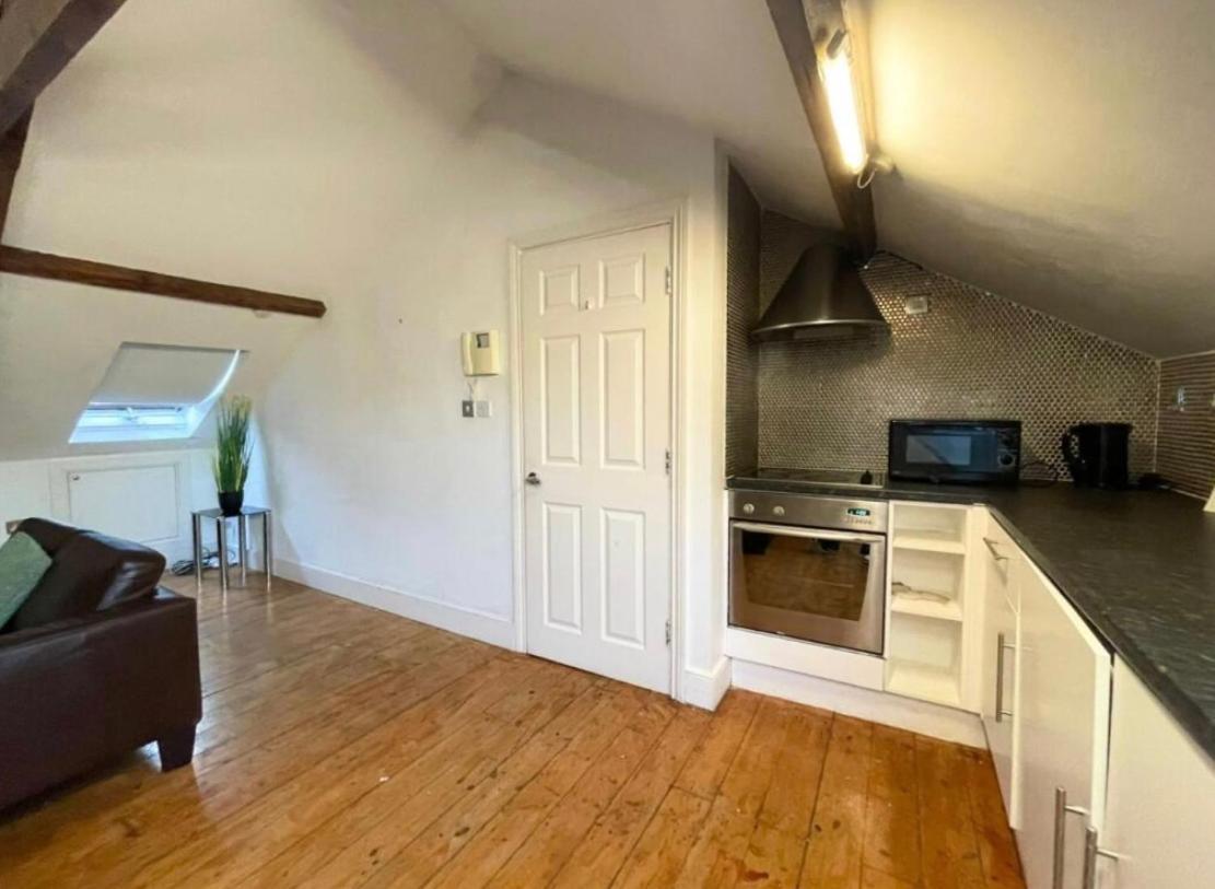 Citycentre 2bed Wi-fi Free Parking Free Snacks * Newcastle upon Tyne