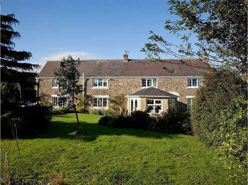 East Byermoor Hotel 4*