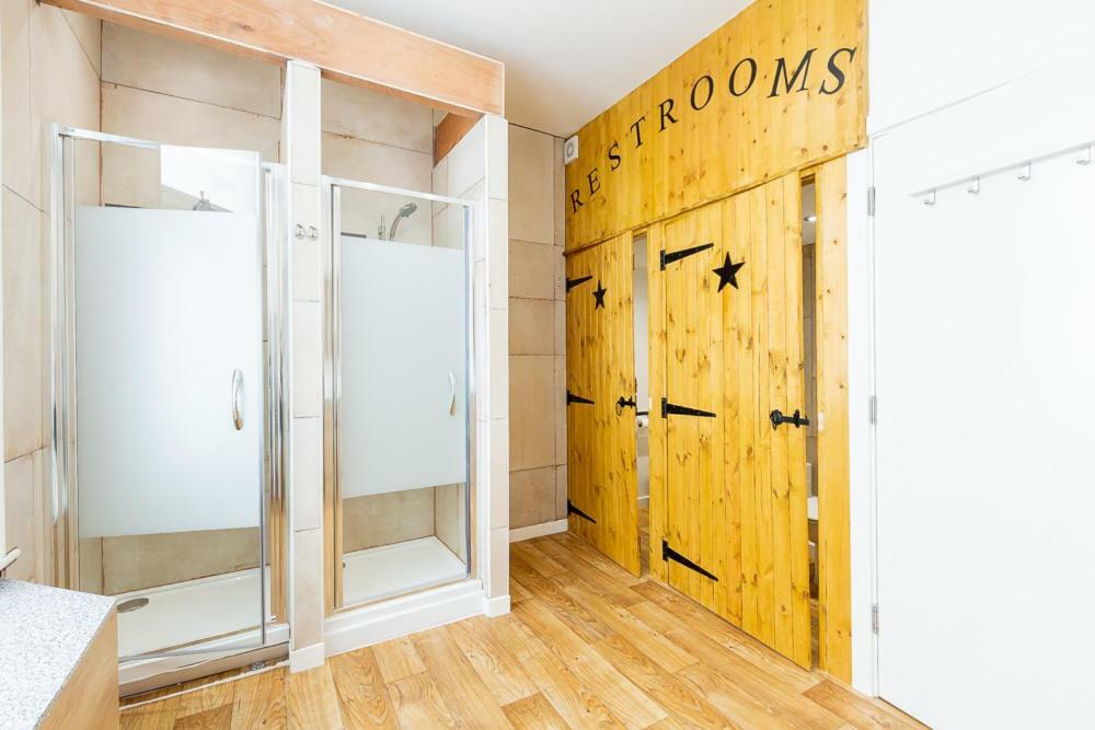 Honeypot House Apartment