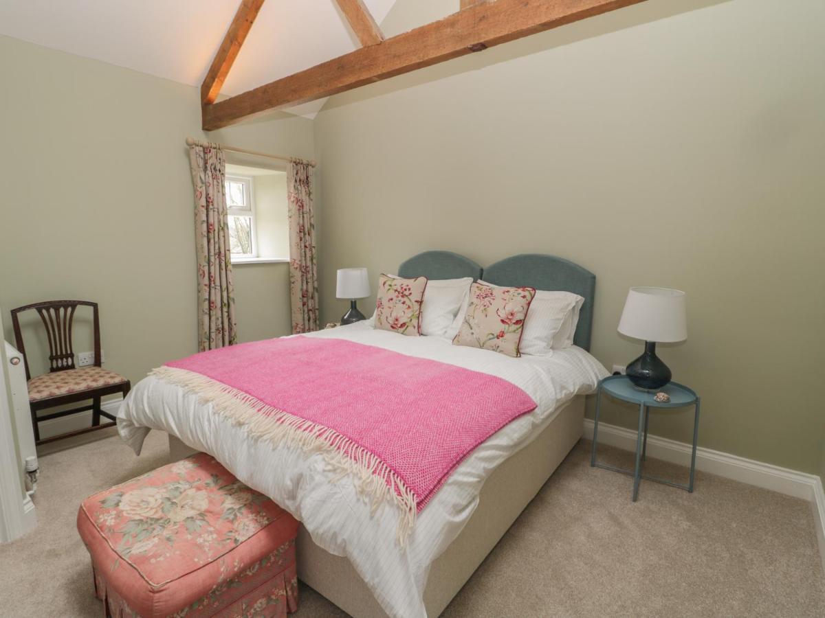 Holiday home Todridge Barn