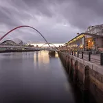 Luxury Central Newcastle Apartment 20