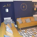9 Bed House