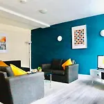 Mosley Street Apartment, Newcastle
