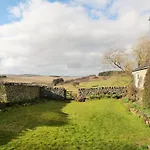 Roman Cottage - - Hadrian\'S Wall Dark Sky Outpost.
