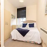 Oakstays Central Gem