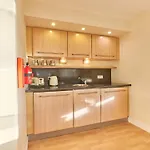 Magpie - Properties Unique