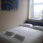 Alexander Apartments City North