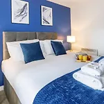 Boutique Quayside Apartment - Free Parking