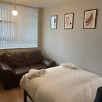 Pandon Court - Lovely 2 Bedroom Flat Near Newcastle City Centre