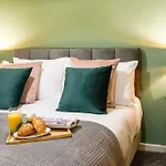 Stylish Duplex 5 Min From Centre