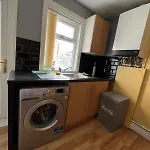 Arthurs Hill Newcastle, Free Parking Fully Equipped Kitchen 4 Bedrooms, Near City Centre