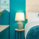 Oswalds House With Free Parking Ideal For Contractors And Families