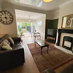 Spacious, Garden, Netflix, Near City