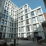 Stylish Ensuite Bedrooms With Private Bathroom And Fully-Equipped Studios At Market House In Newcastle