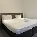 Bentinck Apartments