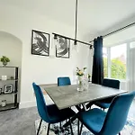 Three Bed, Fully Equipped Relaxation Paradise